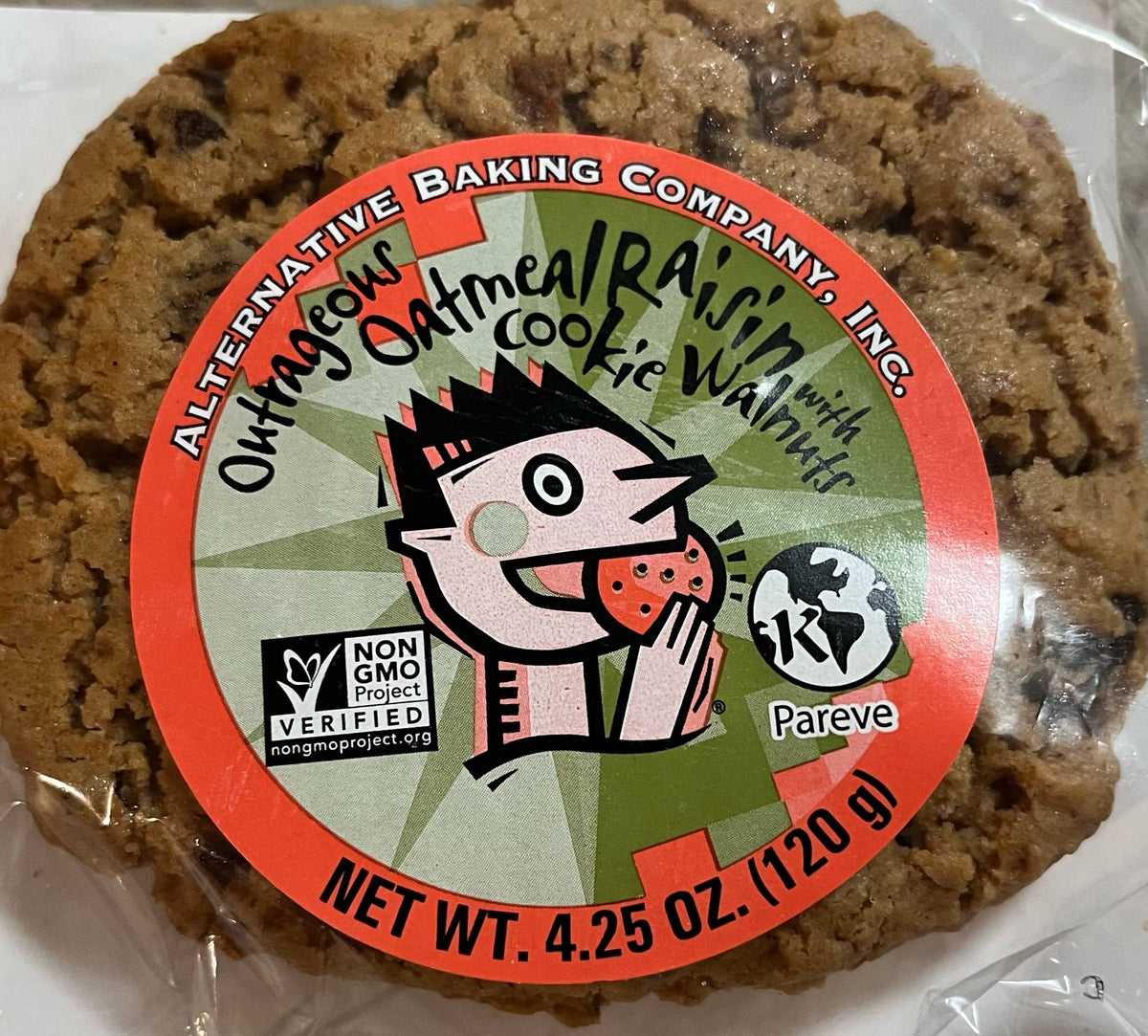 Outrageous Oatmeal Raisin Cookie